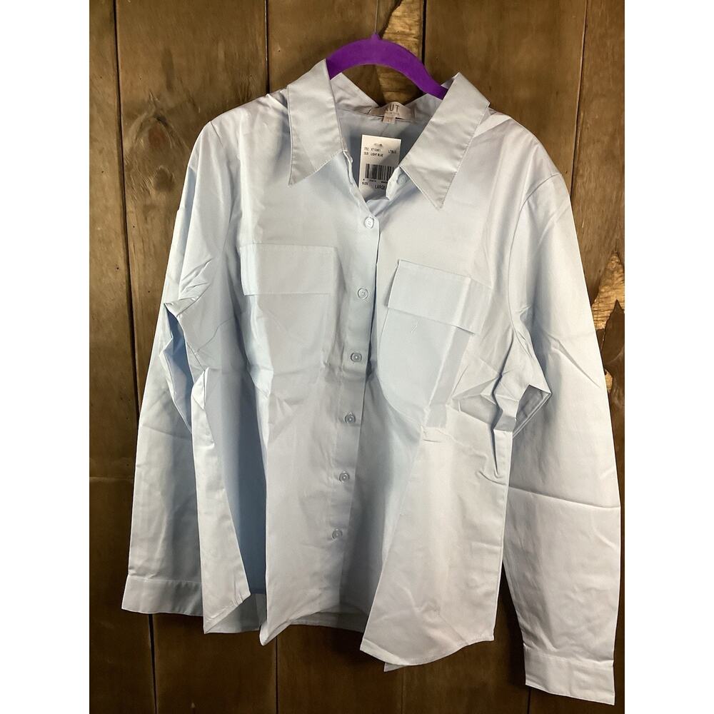 Women's Kut From The Kloth Large Light Blue Long Sleeve Button Up